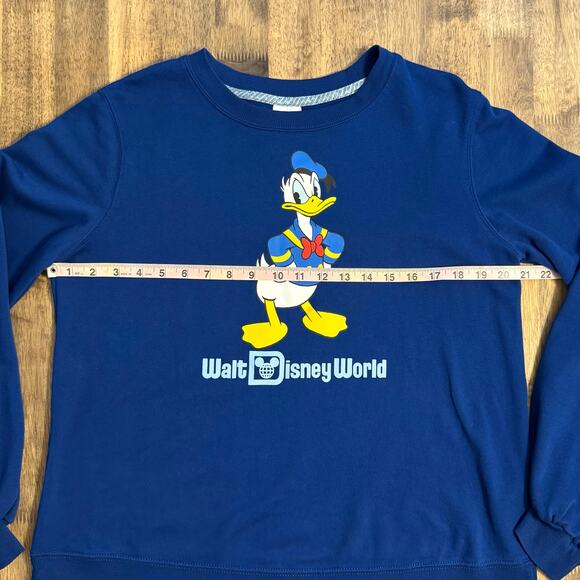 Walt Disney World Donald Duck Crew Sweatshirt Billow Sleeve Blue Women’s Large - Picture 4 of 9